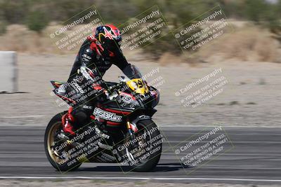 media/Oct-05-2025-CVMA (Sun) [[beeef4f201]]/Race 15-Amateur Formula Middleweight/